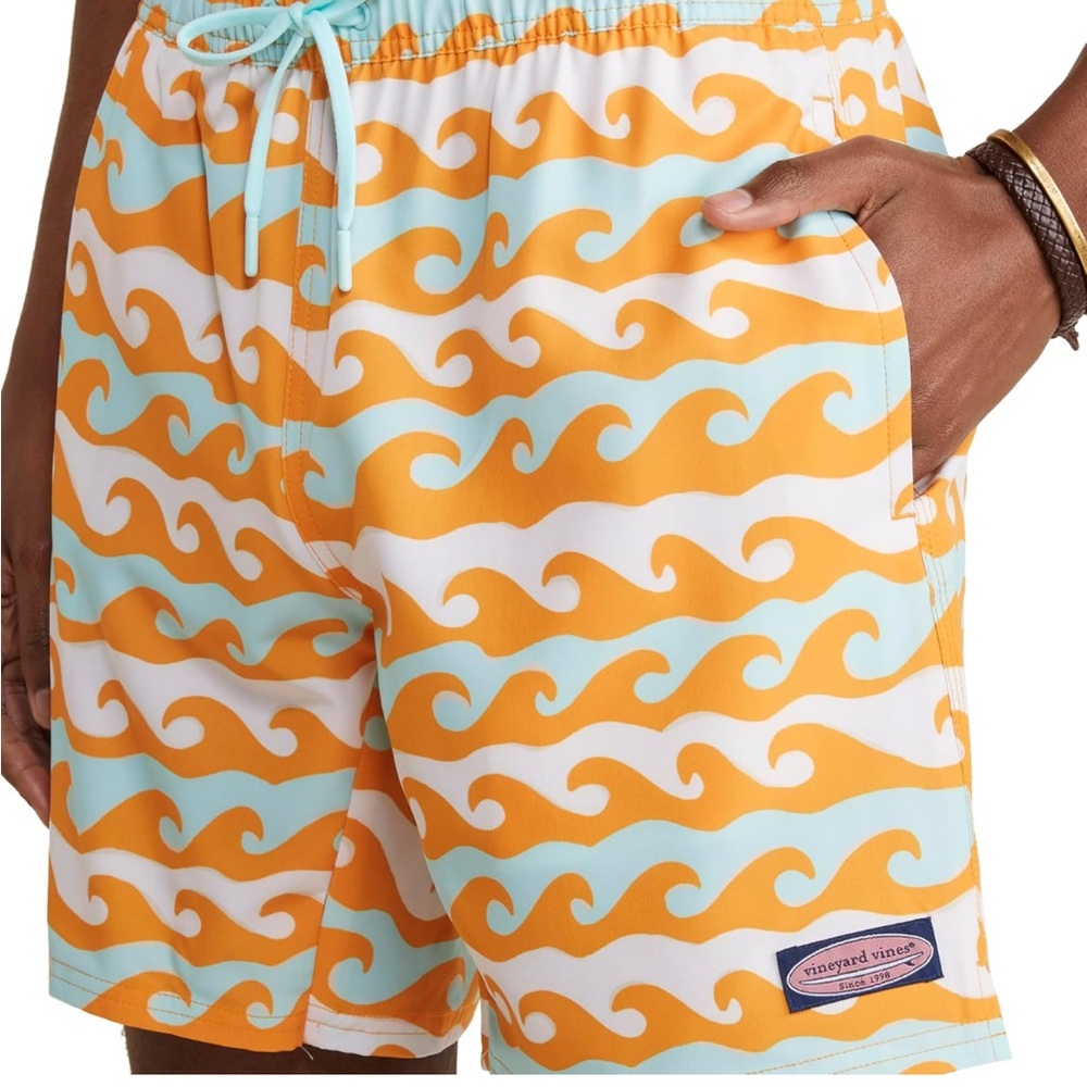 Vineyard Vines Chappy Swim Trunks Mens Large Orange Blue Wave 7”‎ Inseam